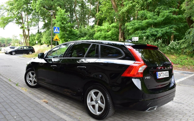 Volvo V60 cena 55900 przebieg: 149200, rok produkcji 2015 z Szprotawa małe 781